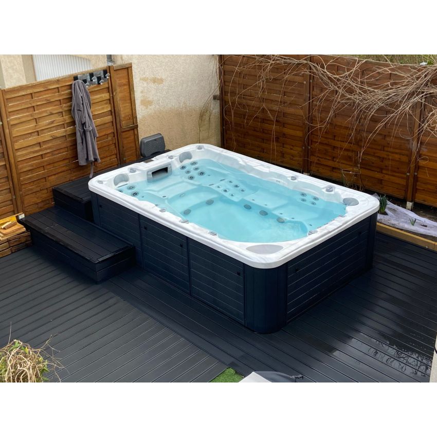 Spa de nage Acrylique Rectangulaire SPARK 3 Places 443x235x129cm